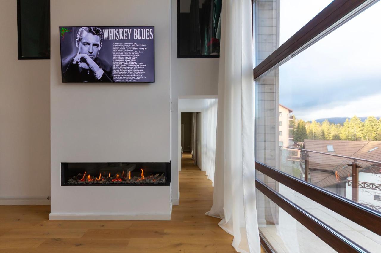 The Rock Apartment